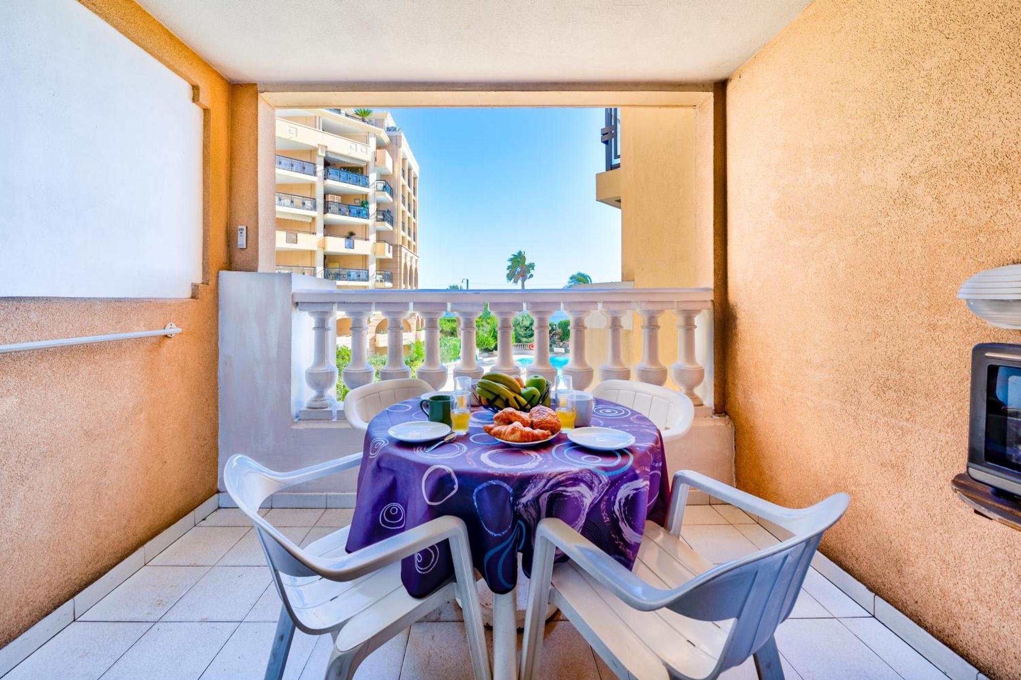 Residence La Palme D'Azur - Канны Экстерьер фото