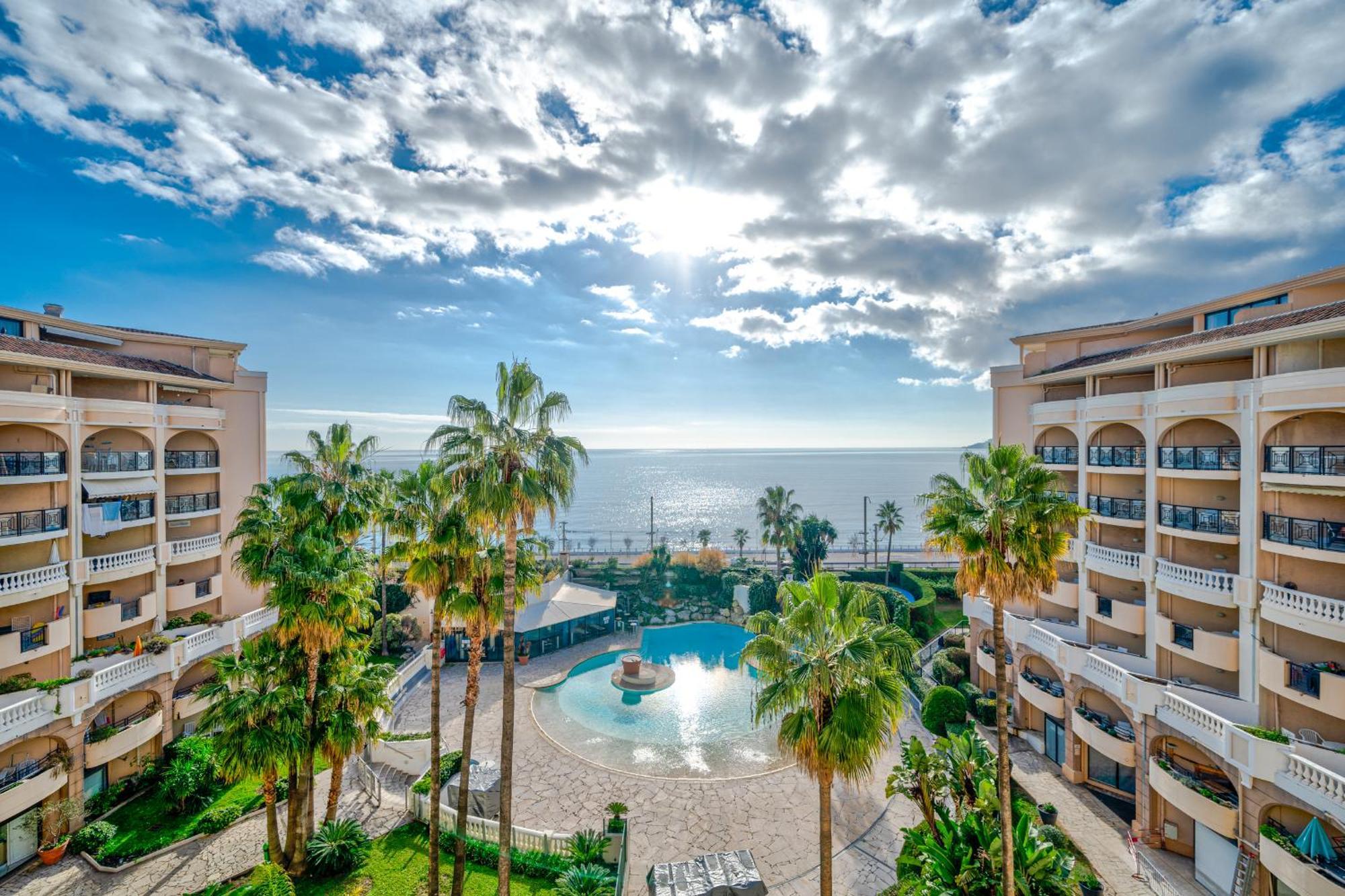 Residence La Palme D'Azur - Канны Экстерьер фото