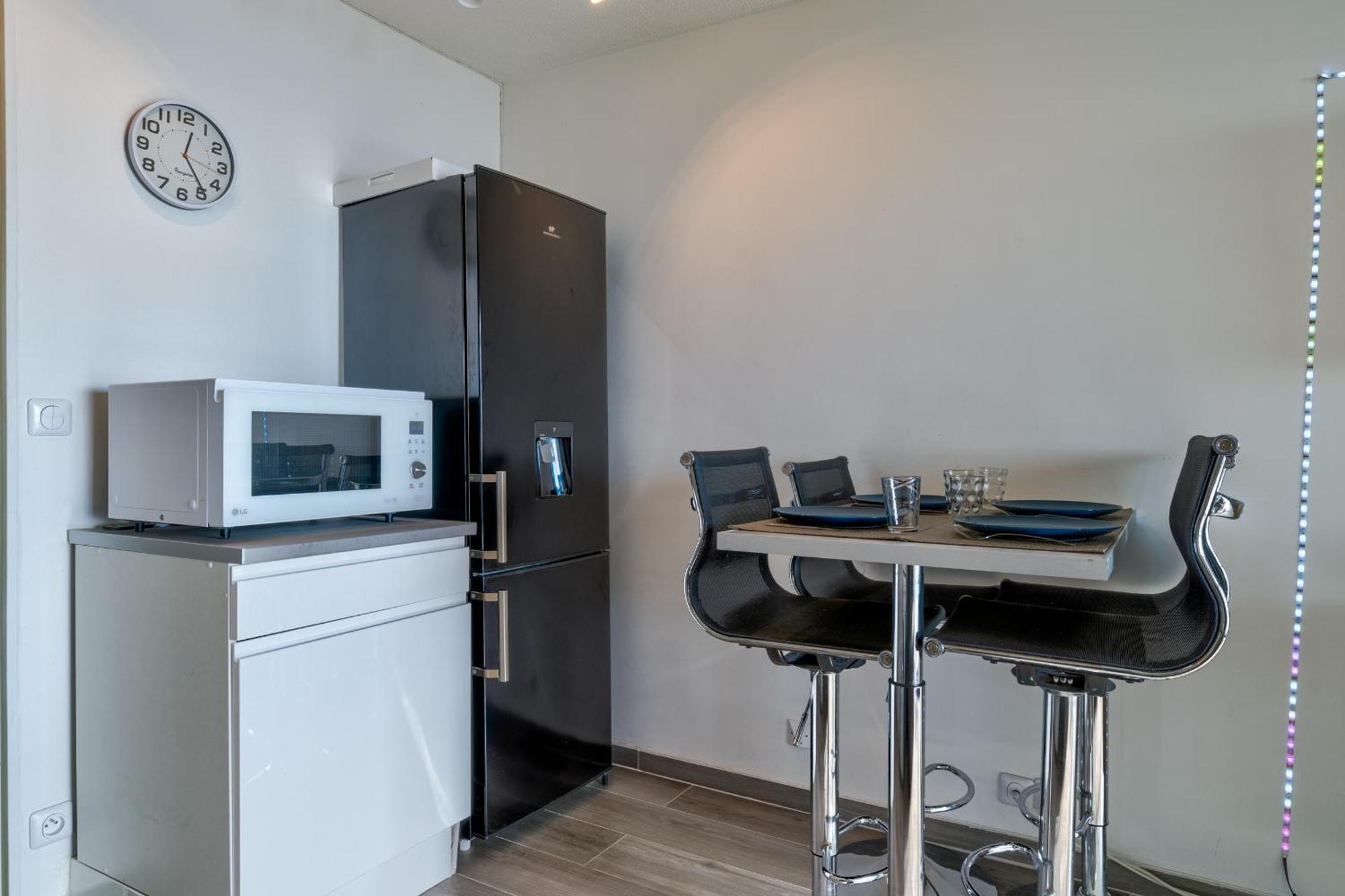 Residence La Palme D'Azur - Канны Экстерьер фото